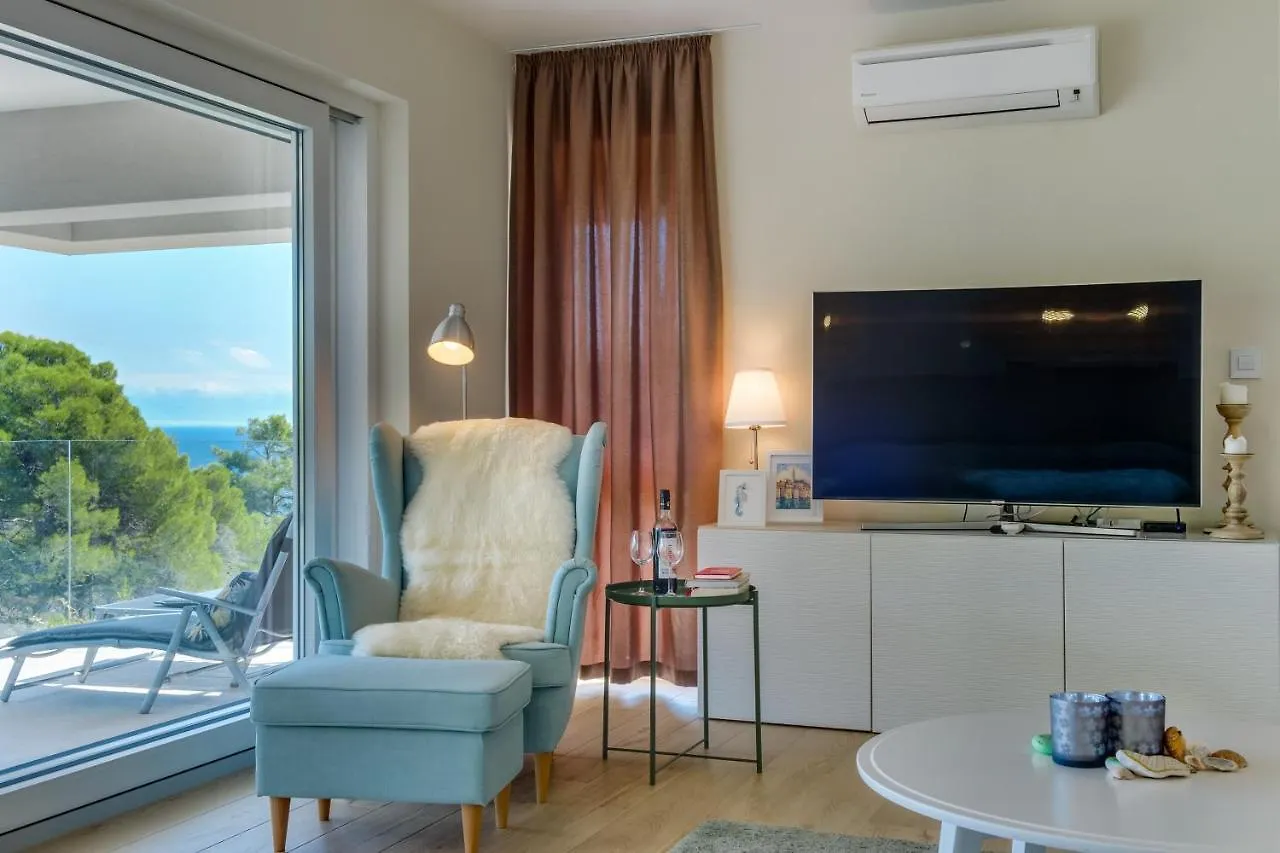Design & Beach Ferienwohnung - Exklusives Apartment (Adults Only) Мали-Лошинь